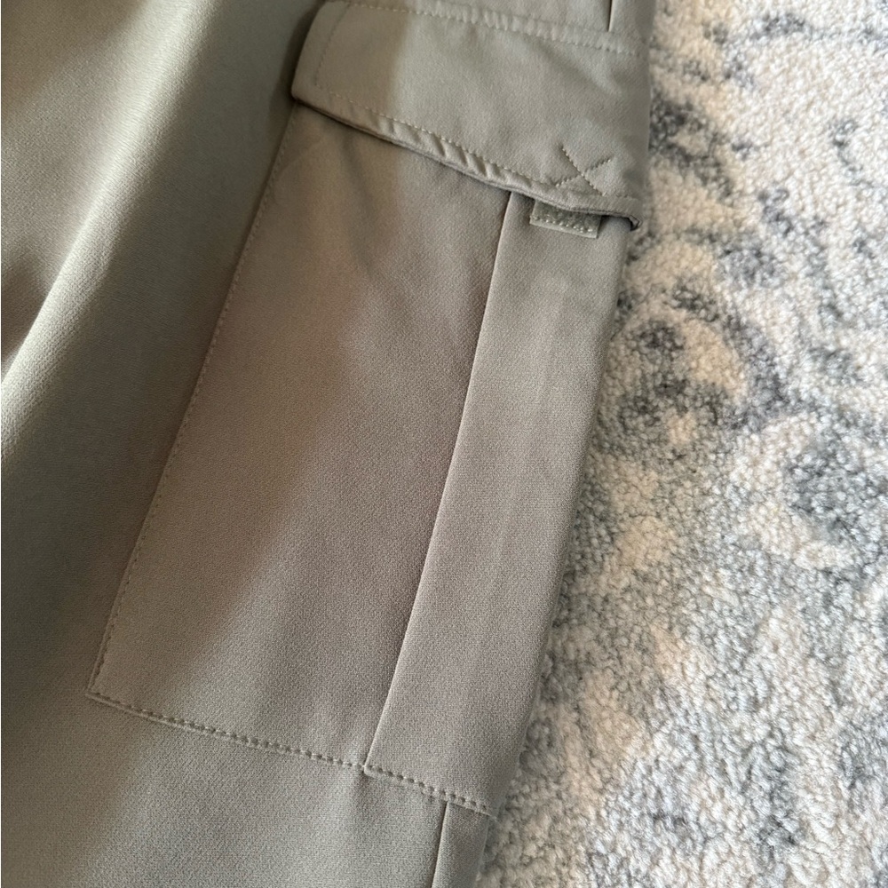 Gently used, Zara cargo jogger dress pants. - Picture 3 of 4